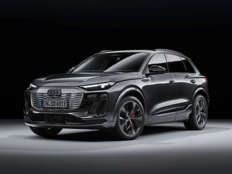 titulní obrázek článku: Audi today introduces the Q6 e-tron with rear-wheel drive, an interesting price.